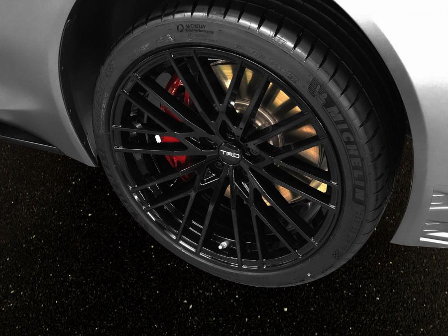  Toyota GR Supra Performance Line Concept TRD 2019 года  (фото 9 из 26)
